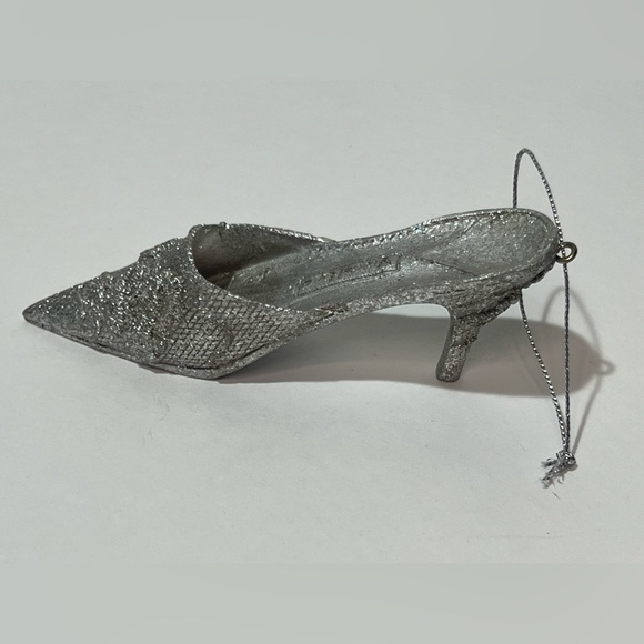 VTG Silver Bling Flower Raised High Heel Christmas Ornament - Picture 4 of 11